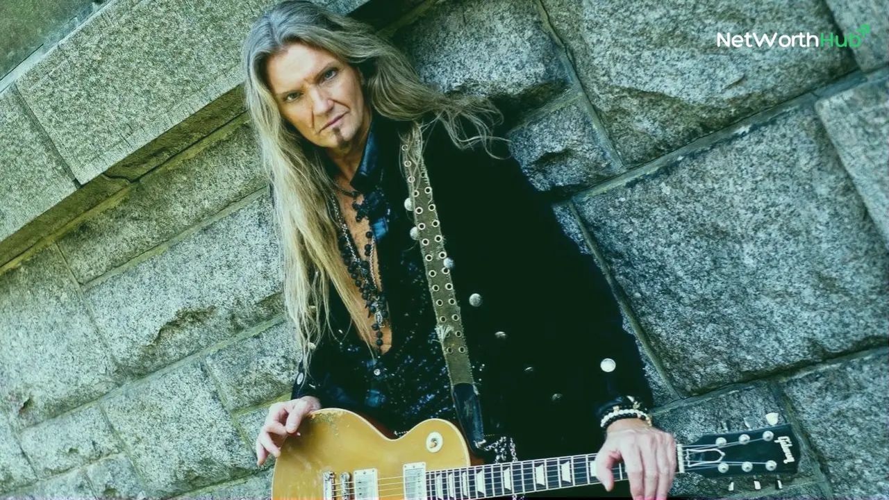 Joel Hoekstra net worth